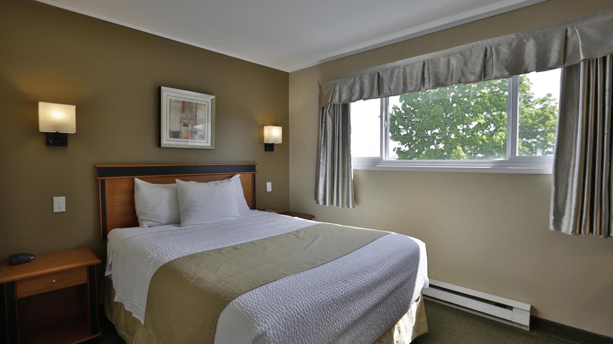 Diplomat Motel Nanaimo Bagian luar foto